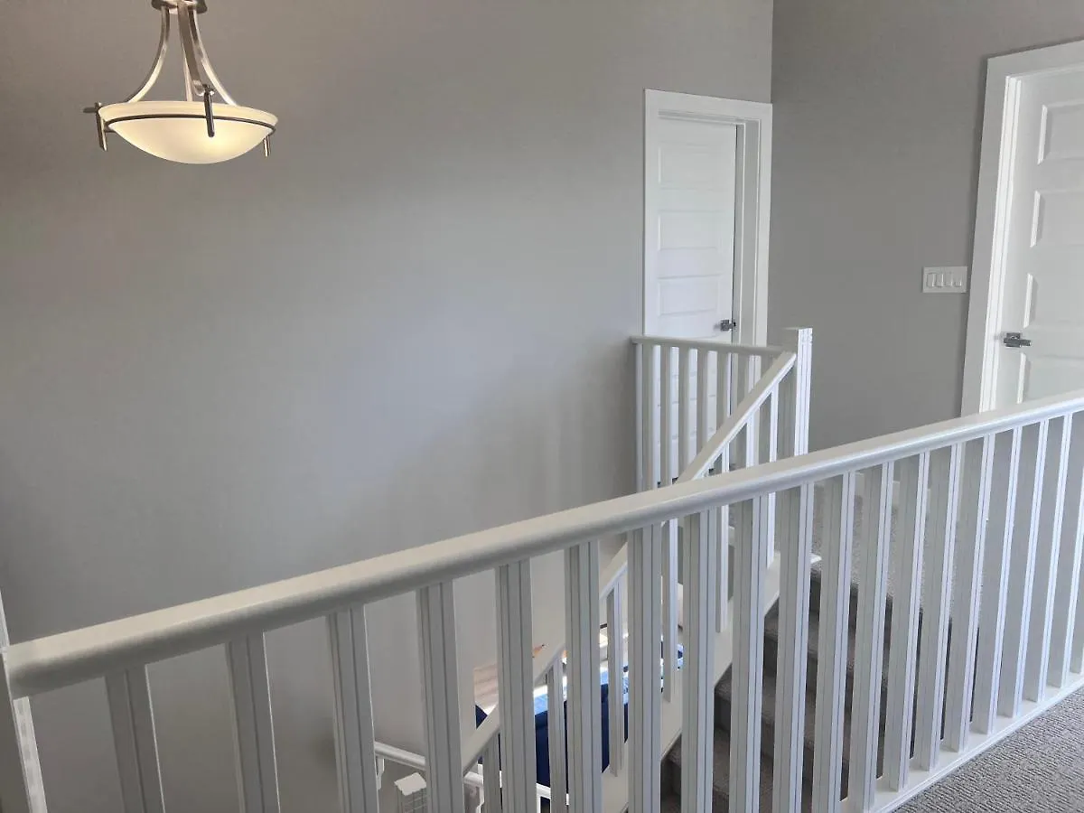 Flowealth Property Luxury Villa Near Lake Netflix Tv Wifi YYC 0*,
